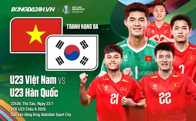 Sân bóng đá với trái bóng đang lăn, biểu tượng cho cá cược bóng đá